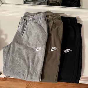 Nike jogger sweatpants